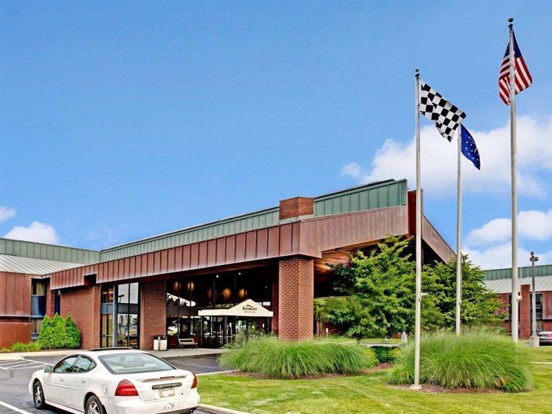 Baymont By Wyndham Indianapolis West Hotel Exterior photo