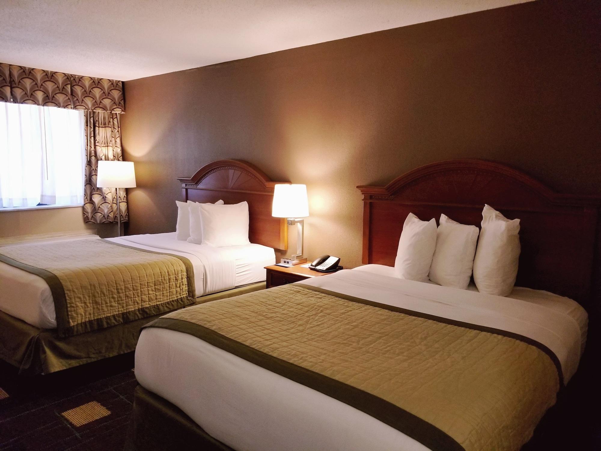 Baymont By Wyndham Indianapolis West Hotel Exterior photo
